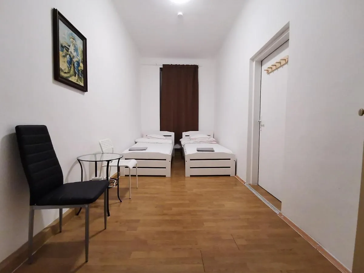 7Brunnen Hostel Beds & Rooms Vienna 0*,