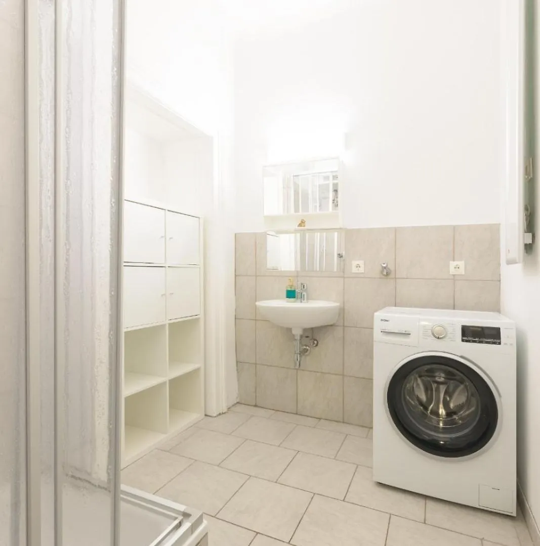7Brunnen Hostel Beds & Rooms Vienna